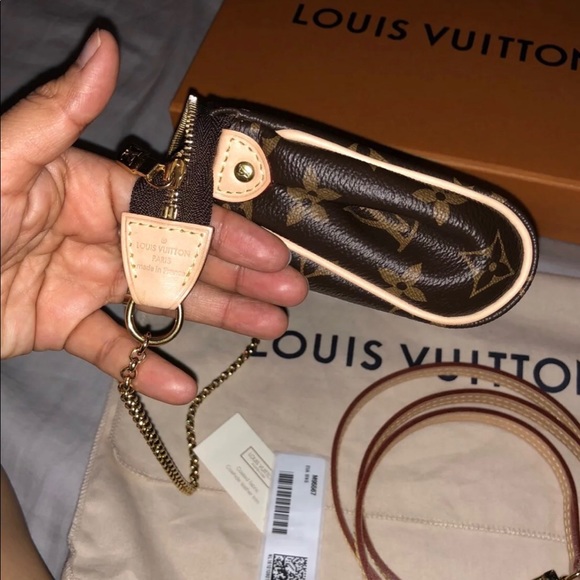 Authentic Louis Vuitton Eva Clouch - Picture 3 of 8